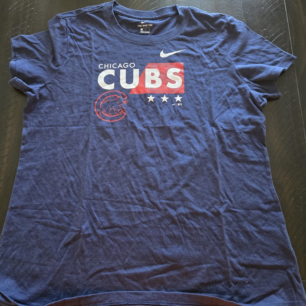 Nike Chicago Cubs Graphic Tee